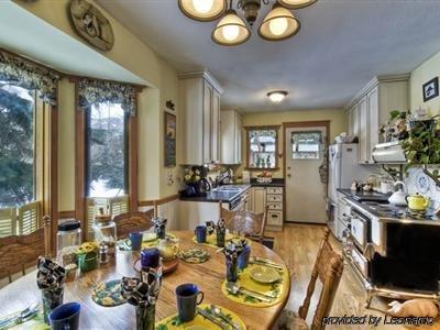 Golden Dreams B&B Уислър Екстериор снимка