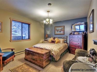 Golden Dreams B&B Уислър Екстериор снимка